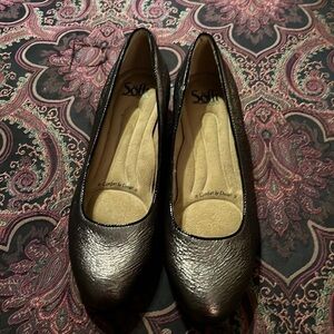 Sofft Metallic Black Flats